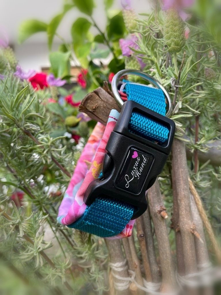 Halsband Blumen Pink